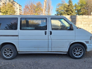 Volkswagen Transporter foto 2