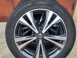 Диски Jante 5x114.3 Nissan qashqai R18 Anvelope 215 55 18 Michelin foto 1