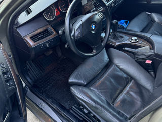 BMW 5 Series foto 5