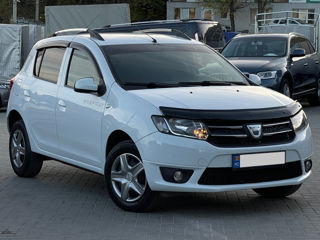 Dacia Sandero foto 4