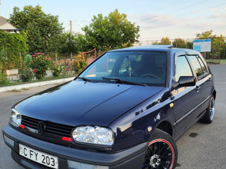 Volkswagen Golf foto 2