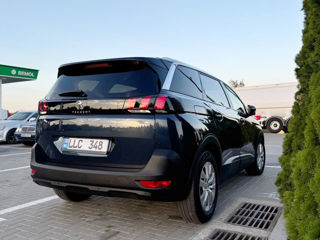 Peugeot 5008 foto 3