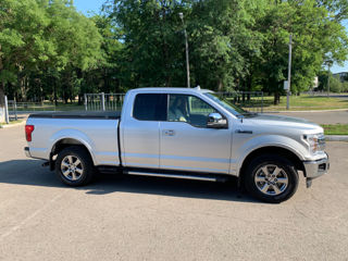 Ford F-150 foto 2