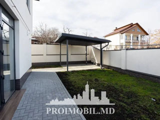 Spre vânzare casă cu 2 nivele în orașul Durlești foto 18