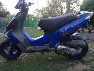 Kymco 50 foto 1