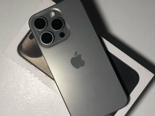 iPhone 15 Pro 256 GB Natural Titanium