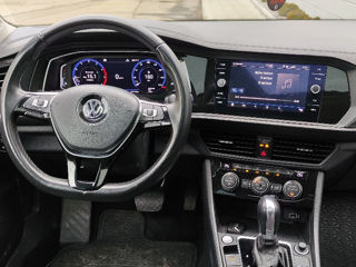 Volkswagen Jetta foto 4