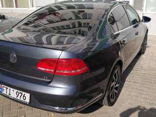 Volkswagen Passat foto 8