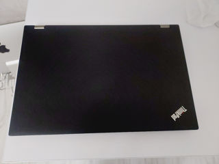 Lenovo ThinkPad P50/ Core i7-6820HQ/ 16Gb ram/ 500Gb ssd/ 15,6" foto 2