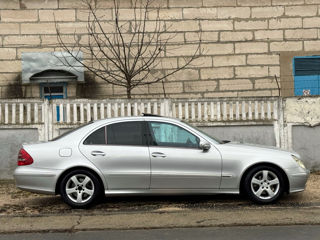 Mercedes E-Class foto 6