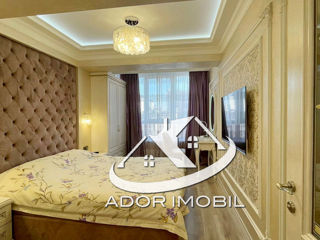 Apartament cu 1 cameră + Living, 55 m², Centru, Chișinău foto 2