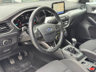 Ford Focus foto 9