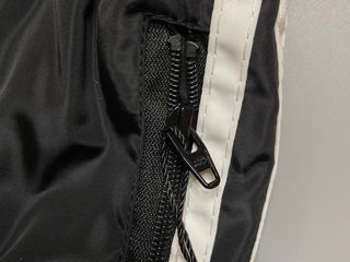 Pantaloni Adidas x Balenciaga foto 4
