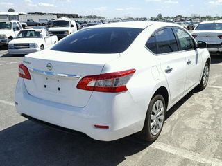 Nissan Sentra foto 4