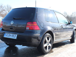 Volkswagen Golf foto 3