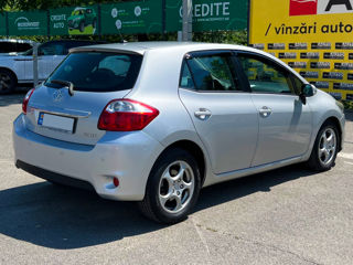 Toyota Auris foto 5