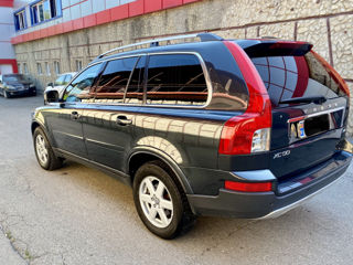 Volvo XC90 foto 1