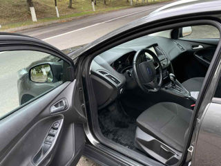 Ford Focus foto 3