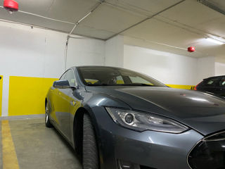 Tesla Model S foto 7