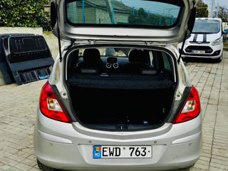 Opel Corsa foto 5