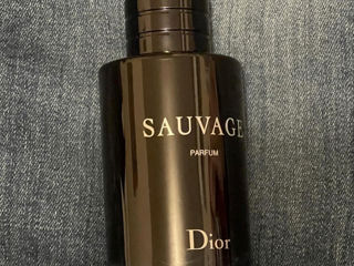 Dior Sauvage Parfum 10/100ml (pentru bărbați)
