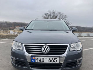 Volkswagen Passat foto 2