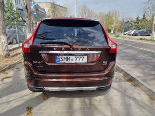 Volvo XC60 foto 4