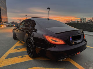 Mercedes CLS-Class foto 2