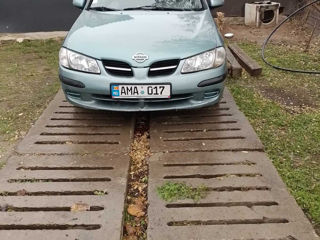 Nissan Almera foto 3