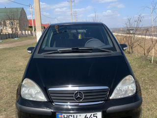 Mercedes A-Class foto 6