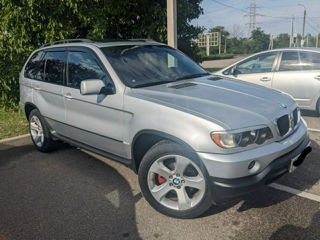 BMW X5 foto 2