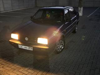 Volkswagen Jetta foto 8