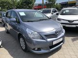 Toyota Verso foto 1