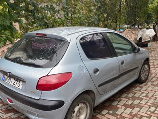 Peugeot 206 foto 3