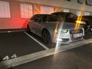 Audi S4 foto 2