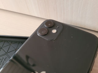 Iphone 11 64 GB foto 6