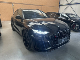 Audi Q8 foto 1