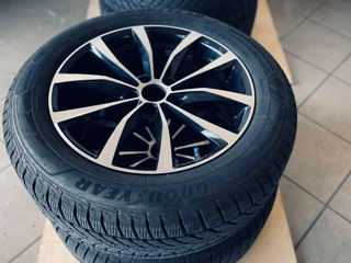 Jante Lexus NX/Toyota RAV4 225 60 R18 Goodyear