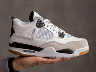 Nike Air Jordan Retro 4 Retro Sb White/Black