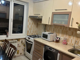 Apartament cu 2 camere, 56 m², Botanica, Chișinău foto 7