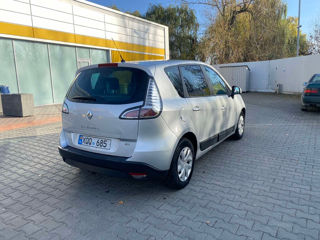 Renault Scenic foto 3