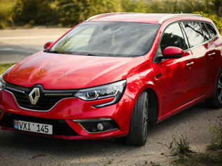 Renault Megane foto 2