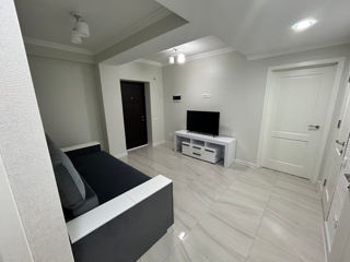 Apartament cu 2 camere, 65 m², Botanica, Chișinău foto 2