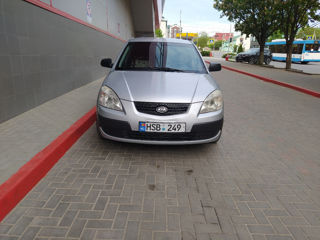 KIA Rio foto 9