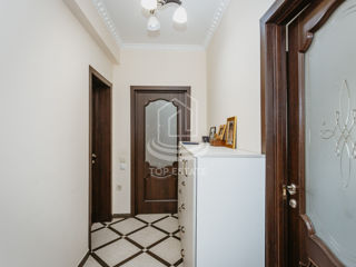 Apartament cu 2 camere, 84 m², Botanica, Chișinău foto 11
