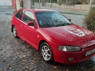 Mitsubishi Colt foto 5