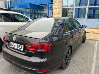 Volkswagen Jetta foto 4