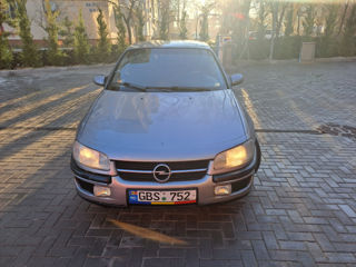 Opel Omega foto 3