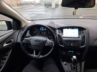 Ford Focus foto 8