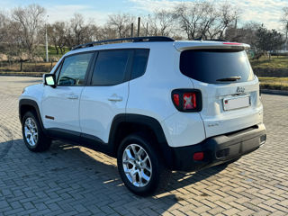 Jeep Renegade foto 4